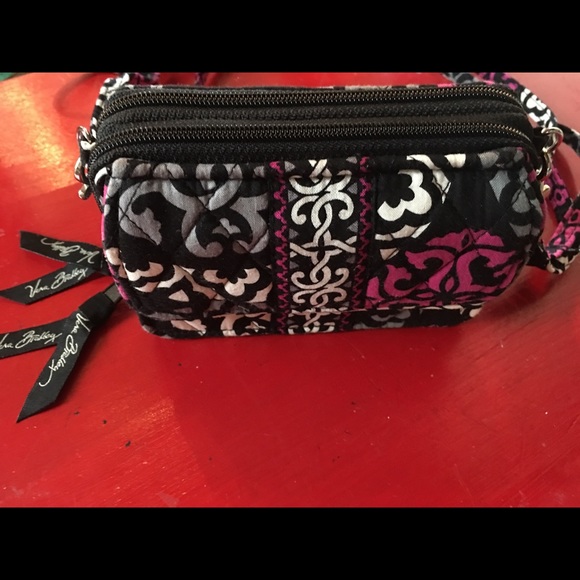 Vera Bradley Handbags - Vera Bradley Crossbody Wristlet